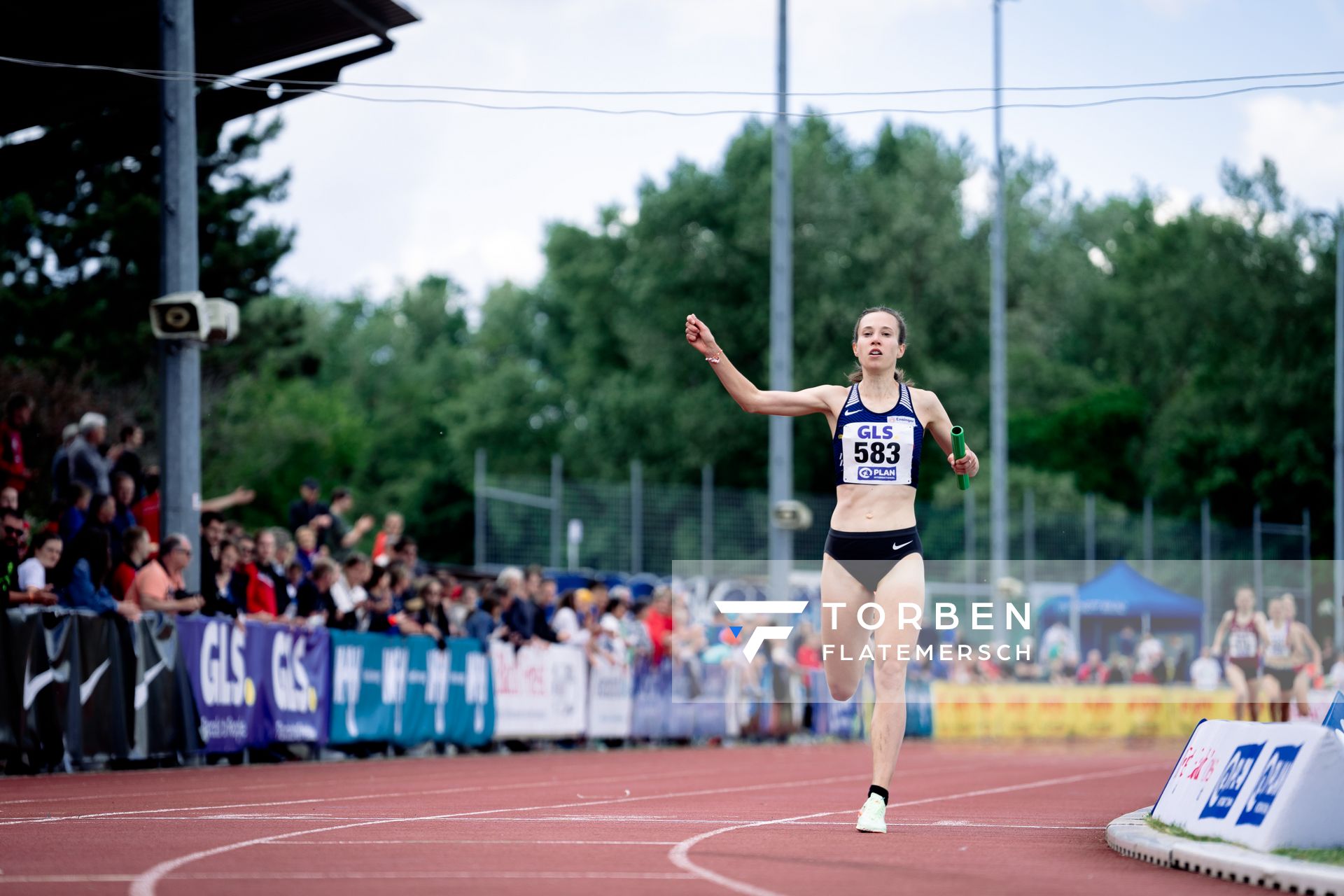 Hanna Klein (LAV Stadtwerke Tuebingen) am 29.05.2022 waehrend der Deutschen Meisterschaften Langstaffel im Otto-Schott-Sportzentrum in Mainz